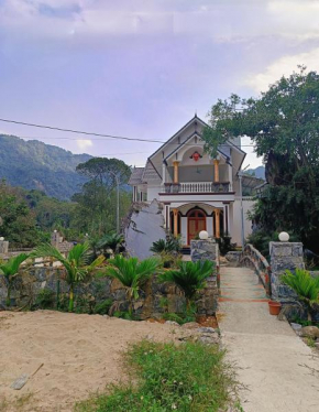 CH Homestays & Tour Motorbikes